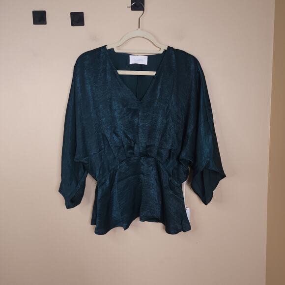 Six/Fifty Batwing Sleeve Empire Waist V-neck Blouse in Hunter Green Size M - Picture 1 of 10